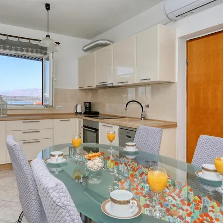 Apartment Mediterranean Charm By Milena Novigrad (Dalmatia)