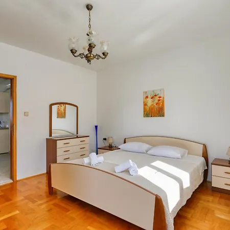 Apartment Mediterranean Charm By Milena *