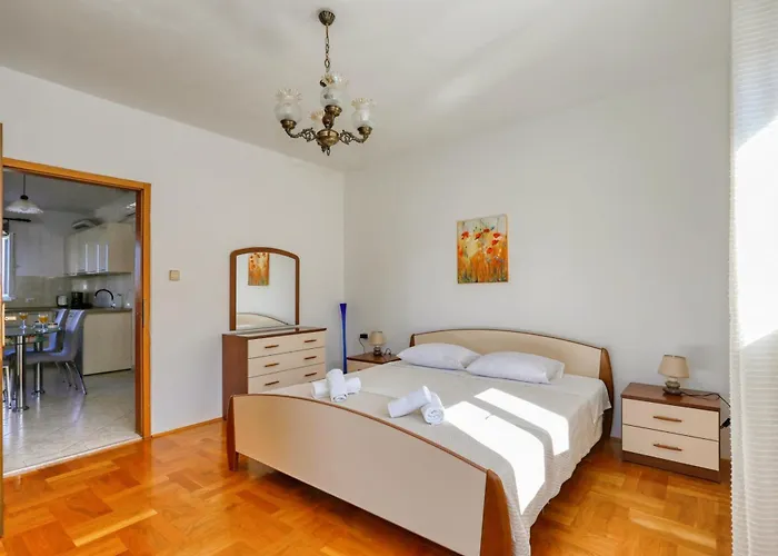 Apartman Mediterranean Charm By Milena *