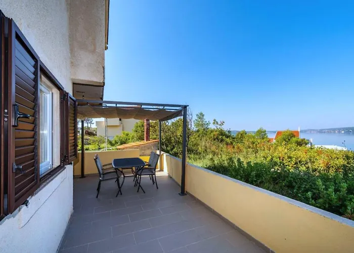 Mediterranean Charm By Milena 아파트 노비그래드달마샤